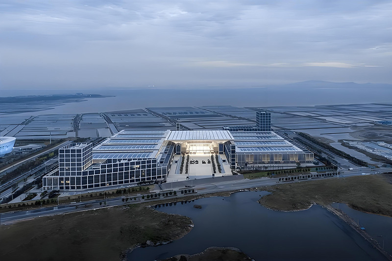 中國(guó)紅島國(guó)際會(huì)議展覽中心